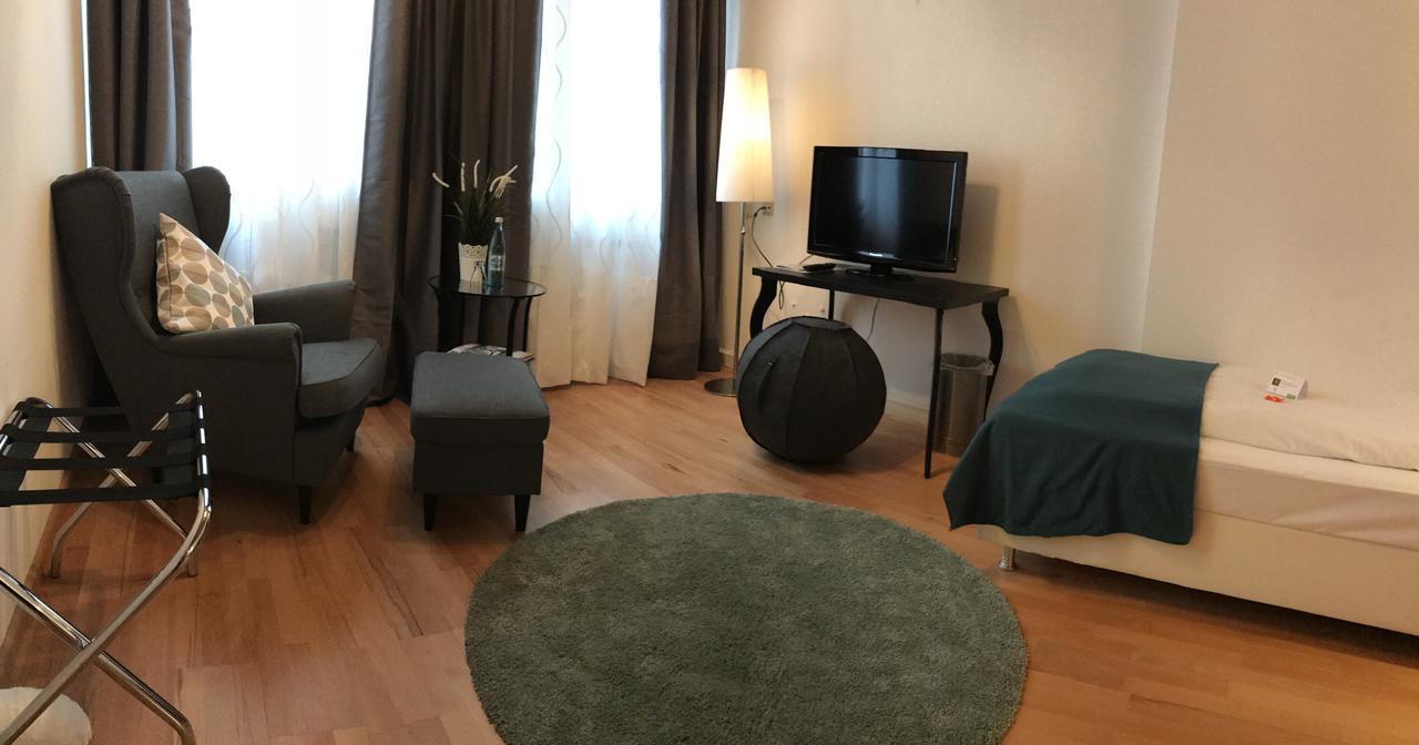 Flair Hotel Vier Jahreszeiten Bad Urach Eksteriør bilde