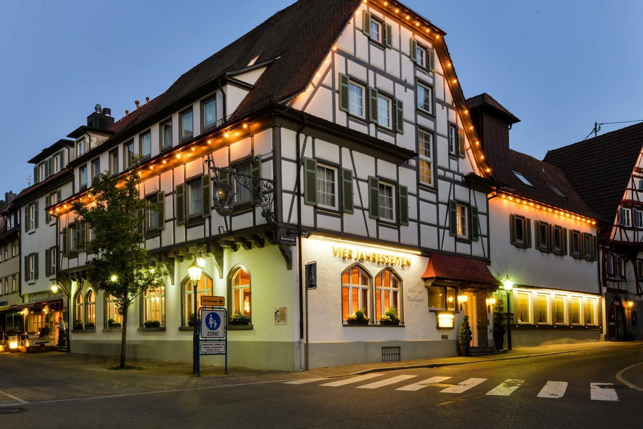 Flair Hotel Vier Jahreszeiten Bad Urach Eksteriør bilde
